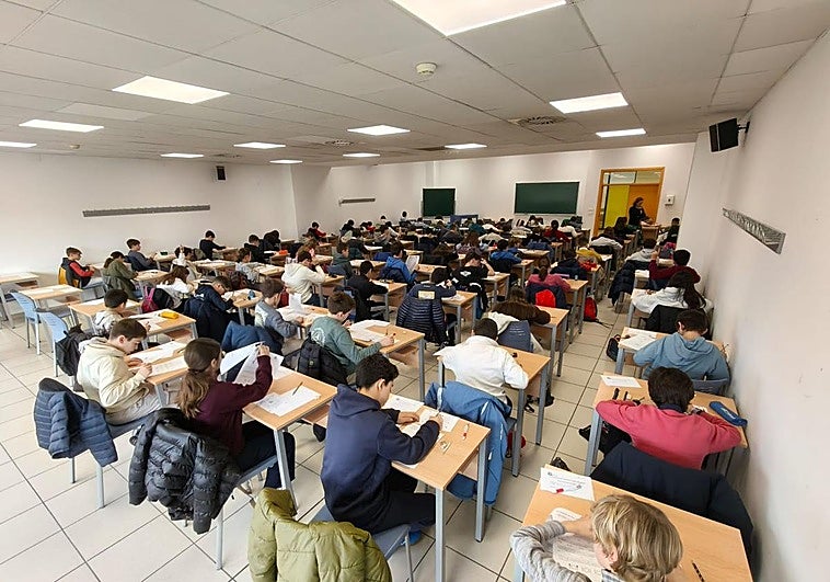 Más de 150 escolares participan en la Olimpiada Matemática Alevín en la UVa